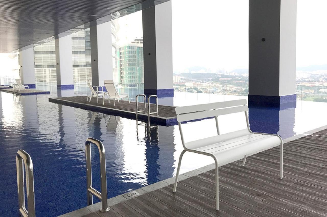 The Azure Residences 3A Paradigm Mall Pj 83A By Warm Home Petaling Jaya Extérieur photo